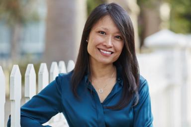 Tiffany Tan - Headshot